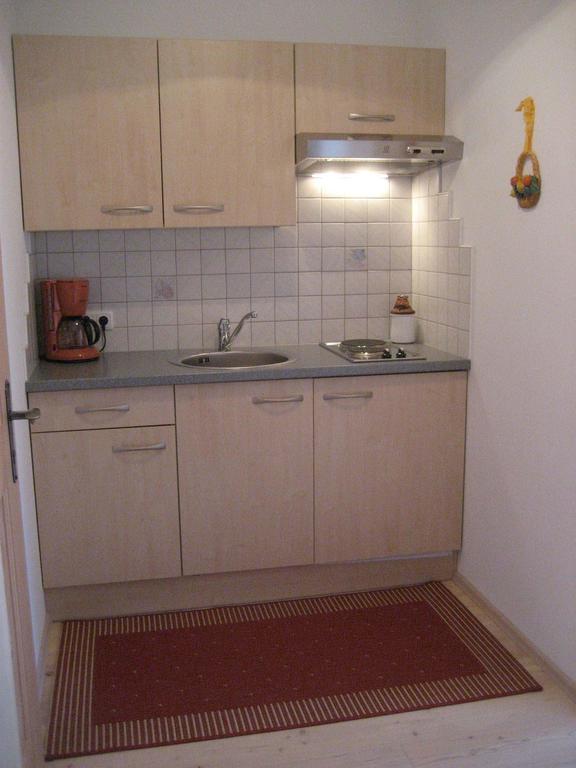 Klammer Gabi Obertilliach Room photo